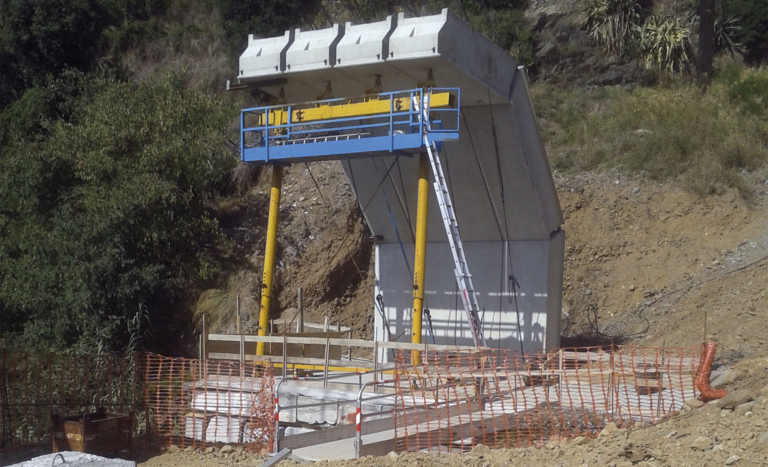 Comune di Genova. Genova Hi Tech. Realizzazione in prosecuzione di via Dell’Acciaio. Nuova strada di collegamento al Parco Scientifico e Tecnologico Erzelli